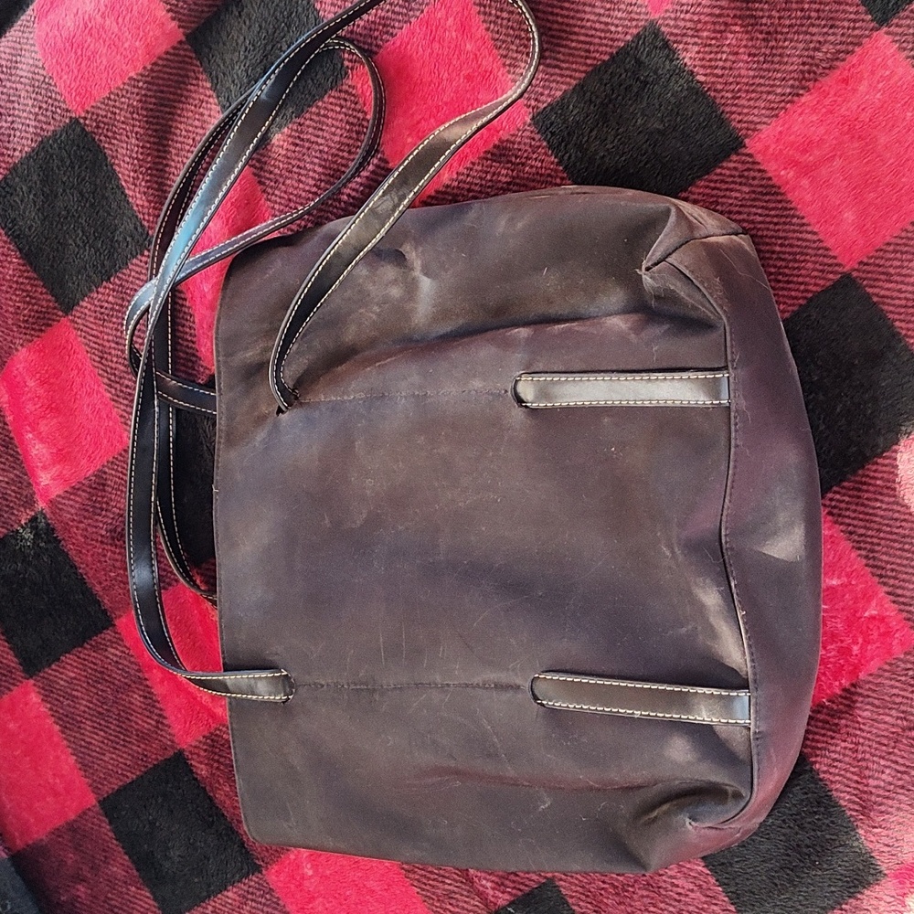 Mondani - New York - Black Purse - GUC